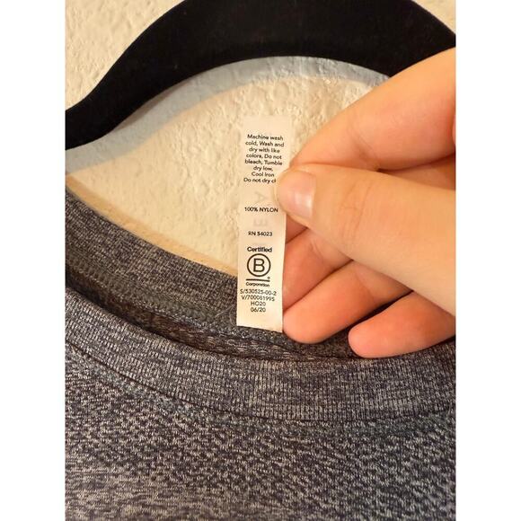 Athleta momentum seamless heather top gray size M - Picture 2 of 5